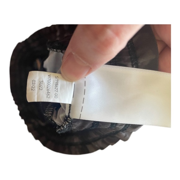 Athleta Savannah Jogger Pants Black Floral Camo Size 10 Tall Athlesiure - Picture 12 of 13